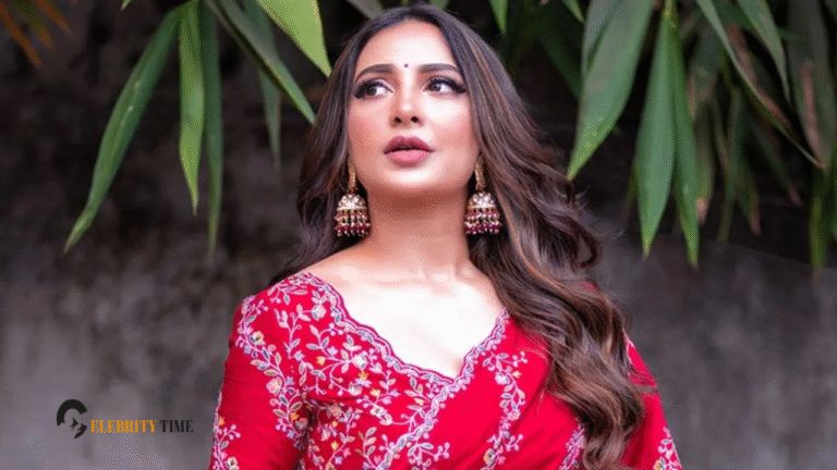 Subhashree Ganguly height in feet